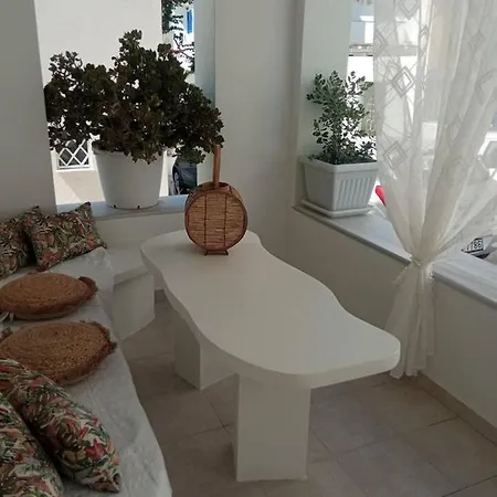 Fouulishouse 3 Apartment Tinos Exterior photo
