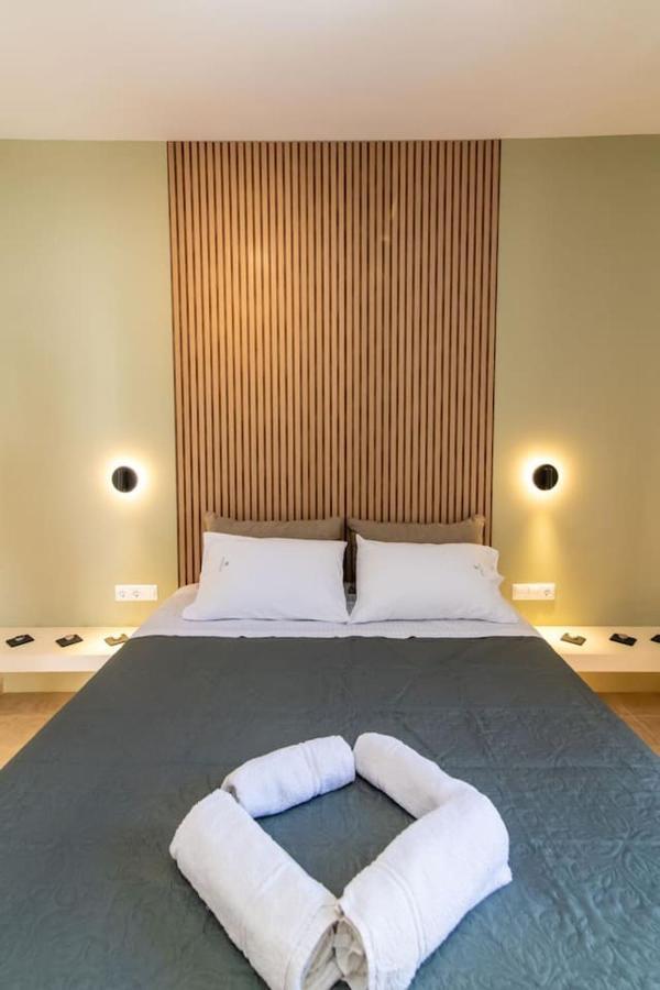 Apartment Fouulishouse 3 *
